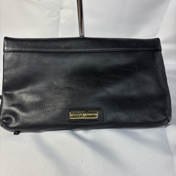 Steve Madden Black Fold-over Snap Clutch with 1 Large Tassel - Picture 1 of 9